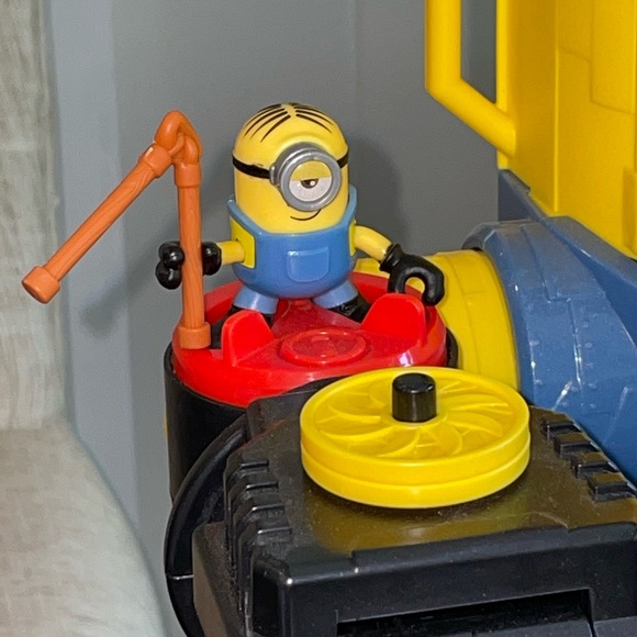FisherPrice Toys Fisherprice Imaginext Minions Minionbot Robot